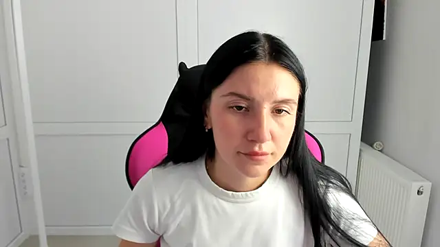 PatteMeoww online show from July 21, 2026, 12:17 pm