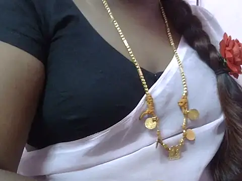Snapshot of tamil-priyaaa chatting on July 24, 2026, 3:52 pm tamil-priyaaa online show from July 24, 2026, 3:52 pm