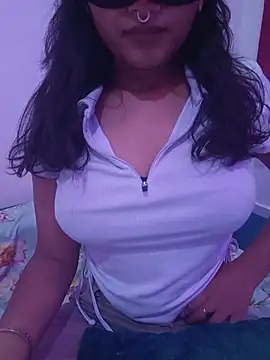 Hot-Rani-76 online show from June 17, 2026, 3:55 pm
