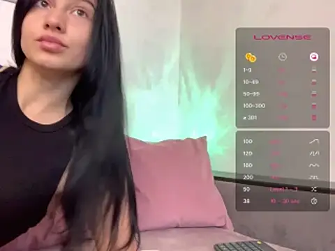 Snapshot of Camilla__Noor chatting on June 9, 2026, 3:35 pm Camilla Noor online show from June 9, 2026, 3:35 pm