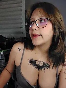 Snapshot of Belcetnat chatting on July 22, 2026, 11:51 pm Belcetnat online show from July 22, 2026, 11:51 pm