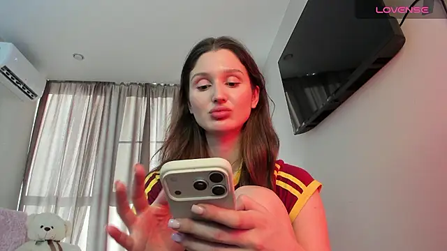 Snapshot of tender_babyyy chatting on July 12, 2026, 3:13 pm tender babyyy online show from July 12, 2026, 3:13 pm