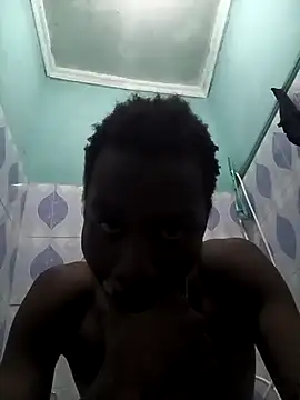 Snapshot of KyleNexus chatting on June 3, 2026, 9:08 pm KyleNexus online show from June 3, 2026, 9:08 pm