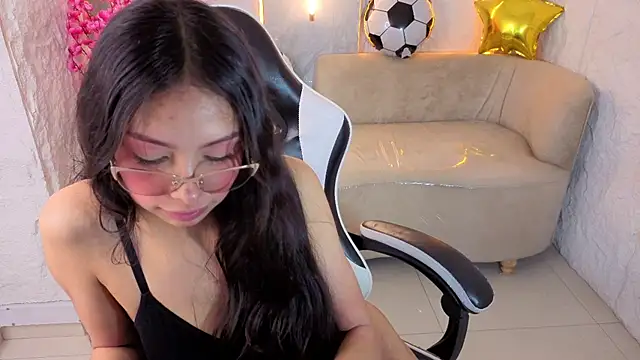 Snapshot of samantha_tx_ chatting on July 9, 2026, 3:22 pm samantha tx online show from July 9, 2026, 3:22 pm
