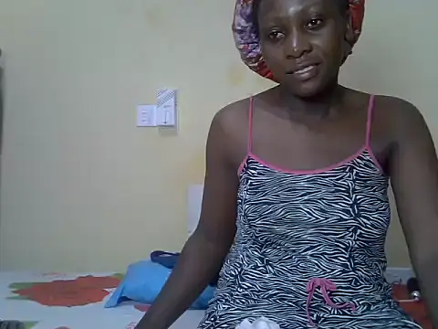 Snapshot of sweetjuana chatting on July 7, 2026, 3:26 pm sweetjuana online show from July 7, 2026, 3:26 pm