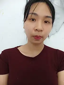 Yina meow online show from June 9, 2026, 4:35 am