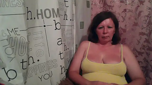 Snapshot of Schastlivaya43 chatting on July 10, 2026, 7:36 pm Schastlivaya43 online show from July 10, 2026, 7:36 pm