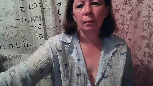 Snapshot of Schastlivaya43 chatting on July 13, 2026, 7:57 pm Schastlivaya43 online show from July 13, 2026, 7:57 pm