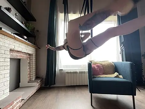 Snapshot of SpaceJet_0Novolyn chatting on July 5, 2026, 8:32 am SpaceJet 0Novolyn online show from July 5, 2026, 8:32 am