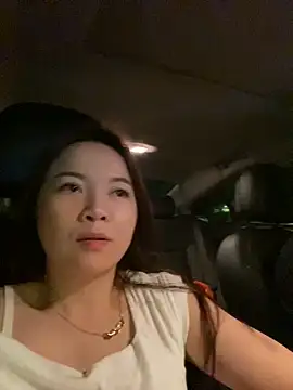 qianduoduo521 online show from July 23, 2026, 12:57 pm