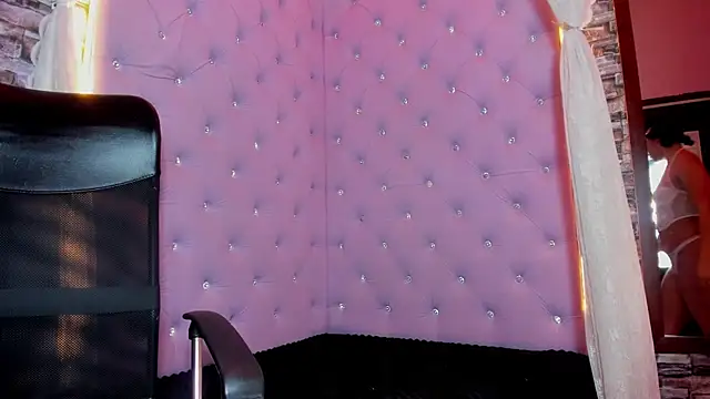 camila velvet  online show from July 23, 2026, 7:54 pm