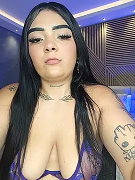 Snapshot of inaya_khalifaa chatting on June 18, 2026, 9:53 pm inaya khalifaa online show from June 18, 2026, 9:53 pm