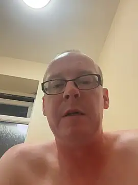 Snapshot of Palered chatting on July 12, 2026, 12:22 am Palered online show from July 12, 2026, 12:22 am