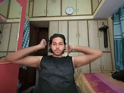 Snapshot of daddyyash_25 chatting on June 5, 2026, 8:36 pm daddyyash 25 online show from June 5, 2026, 8:36 pm