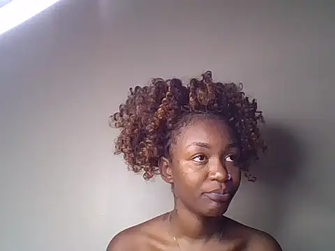 Snapshot of Lill_Miss chatting on June 13, 2026, 5:44 pm Lill Miss online show from June 13, 2026, 5:44 pm