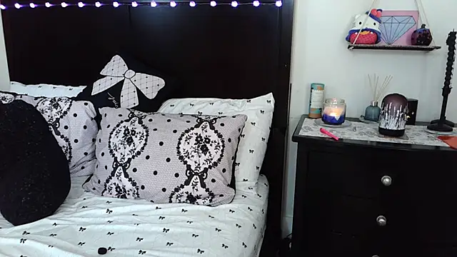 Snapshot of gothbaby3055 chatting on July 11, 2026, 10:21 pm gothbaby3055 online show from July 11, 2026, 10:21 pm