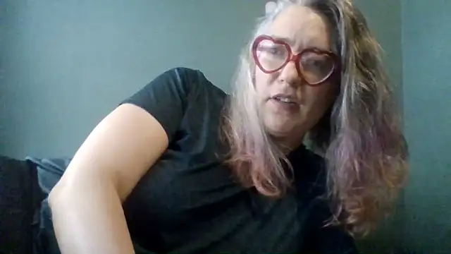 Snapshot of snack05 chatting on June 22, 2026, 7:11 pm snack05 online show from June 22, 2026, 7:11 pm
