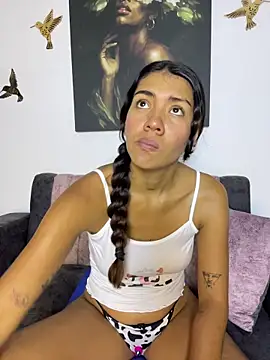 Samantha gyatt online show from June 24, 2026, 11:09 am