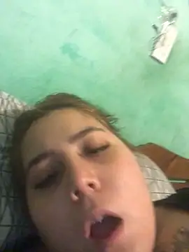 Snapshot of alexaparedes01 chatting on June 10, 2026, 12:34 am alexaparedes01 online show from June 10, 2026, 12:34 am