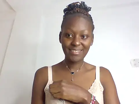 Snapshot of Pretty_pretty2 chatting on June 8, 2026, 10:27 am Pretty pretty2 online show from June 8, 2026, 10:27 am