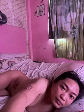 Snapshot of Asianpinaylicious chatting on June 21, 2026, 6:52 am Asianpinaylicious online show from June 21, 2026, 6:52 am