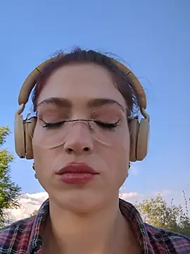 Marseline32 online show from July 4, 2026, 4:22 pm