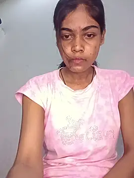Snapshot of aapki_priya chatting on June 8, 2026, 4:24 am aapki priya online show from June 8, 2026, 4:24 am