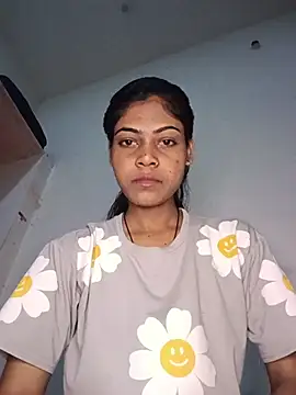 Snapshot of aapki_priya chatting on June 23, 2026, 4:21 am aapki priya online show from June 23, 2026, 4:21 am