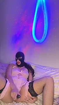 Snapshot of Marocainecoquine chatting on June 19, 2026, 10:15 pm Marocainecoquine online show from June 19, 2026, 10:15 pm