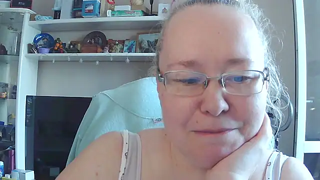 Viola27 online show from July 5, 2026, 8:10 am
