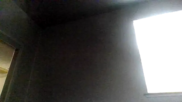 Snapshot of Mikecloudyhawk chatting on June 9, 2026, 2:40 pm Mikecloudyhawk online show from June 9, 2026, 2:40 pm