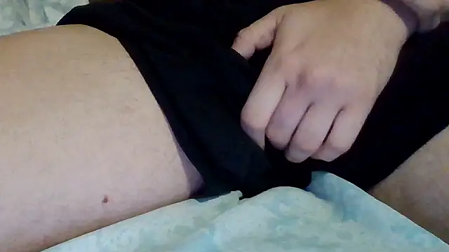 Snapshot of Mikecloudyhawk chatting on July 9, 2026, 1:28 am Mikecloudyhawk online show from July 9, 2026, 1:28 am