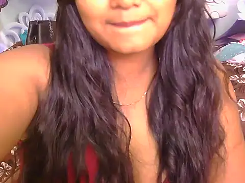 Snapshot of bold-kiyara chatting on June 12, 2026, 8:56 am bold-kiyara online show from June 12, 2026, 8:56 am