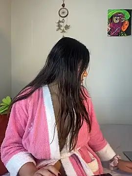 Snapshot of Antonella_Moreau chatting on July 16, 2026, 2:58 pm Antonella Moreau online show from July 16, 2026, 2:58 pm