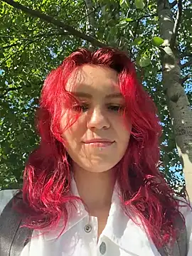 -Straycat- online show from June 10, 2026, 6:03 am