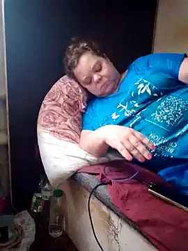 oksana72 online show from October 10, 2025, 10:27 am