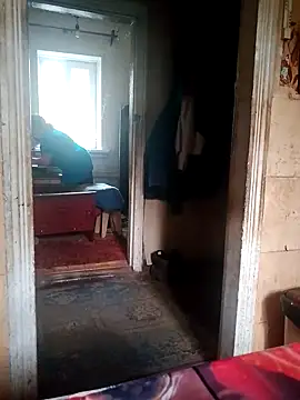 oksana72 online show from September 28, 2025, 6:42 am