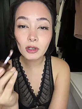 sweetchloe   online show from August 3, 2026, 4:46 pm