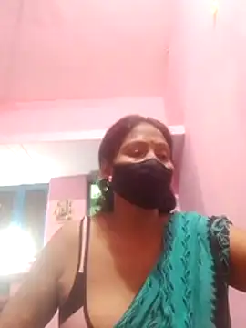 Snapshot of YAMUNA_033 chatting on June 20, 2026, 9:03 am YAMUNA 033 online show from June 20, 2026, 9:03 am