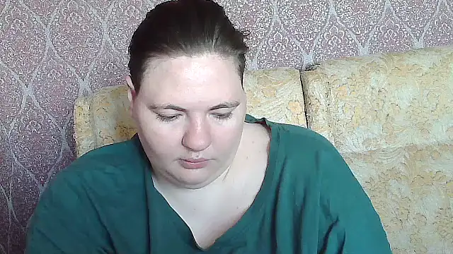 TiaMason online show from June 22, 2026, 6:10 am