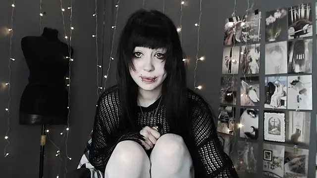 lucyy0 0ddeath online show from June 9, 2026, 6:03 am