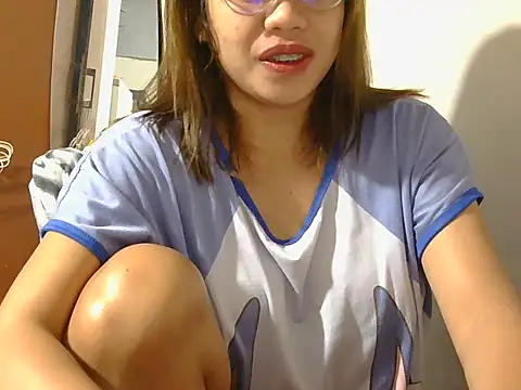 Snapshot of stellar0111 chatting on July 6, 2026, 1:01 am stellar0111 online show from July 6, 2026, 1:01 am