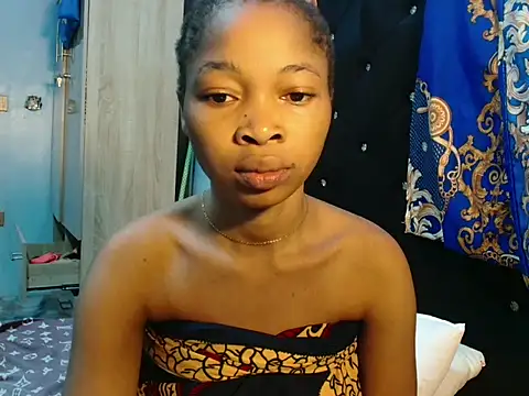 flirtybabbi online show from August 3, 2026, 11:38 am