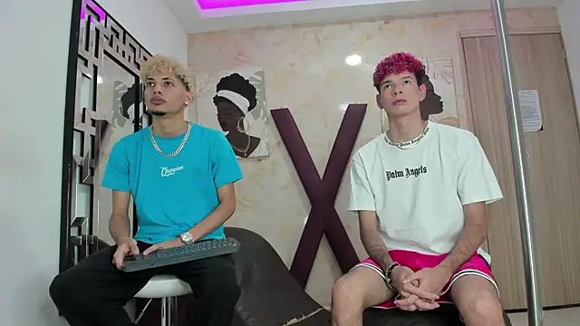 Hot skinny guys online show from July 13, 2026, 7:24 pm