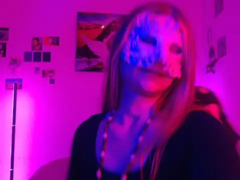 masked girl club online show from June 27, 2026, 2:28 am