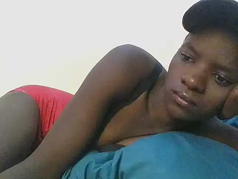 Snapshot of ebonypetite2 chatting on July 8, 2026, 4:13 am ebonypetite2 online show from July 8, 2026, 4:13 am