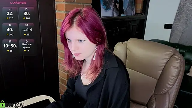 Snapshot of Fox__Cute chatting on June 21, 2026, 2:28 am Fox Cute online show from June 21, 2026, 2:28 am