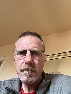 Greg0ri73 online show from June 10, 2026, 6:14 am