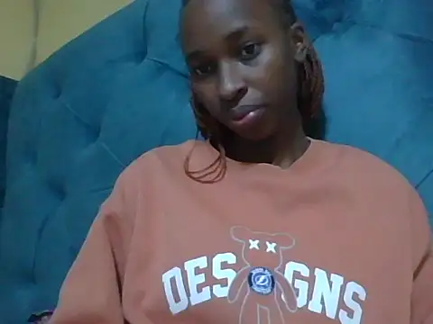 Snapshot of Lovey_doveyy chatting on June 24, 2026, 7:22 pm Lovey doveyy online show from June 24, 2026, 7:22 pm