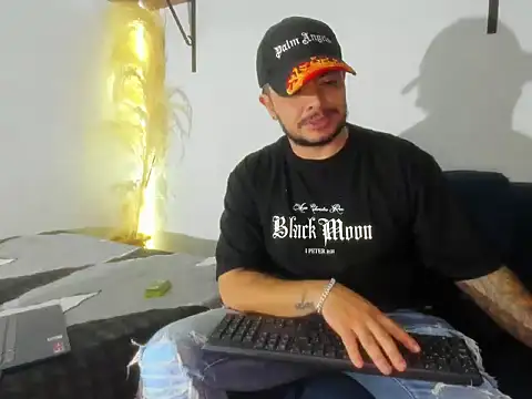 jeann alexx online show from July 1, 2026, 11:49 pm